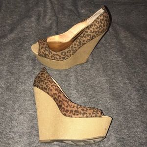Leopard Wedge